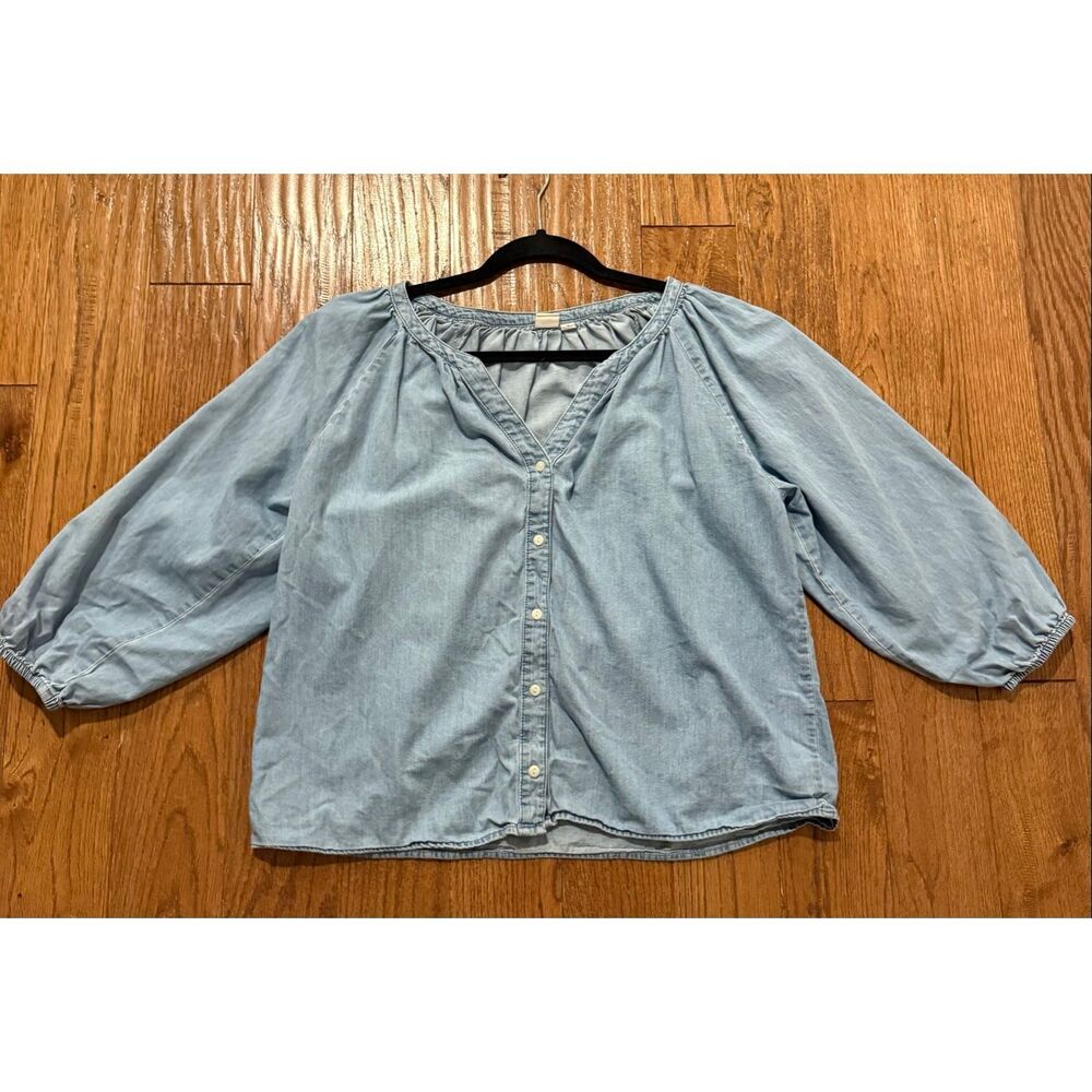 Gap Denim Split Neck Top Size Small - image 5